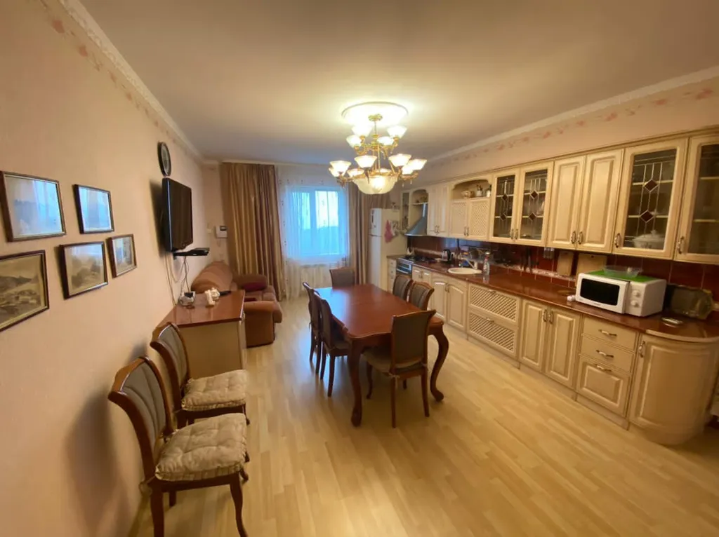 Коттедж в заповедном лесу мыса Мартьян