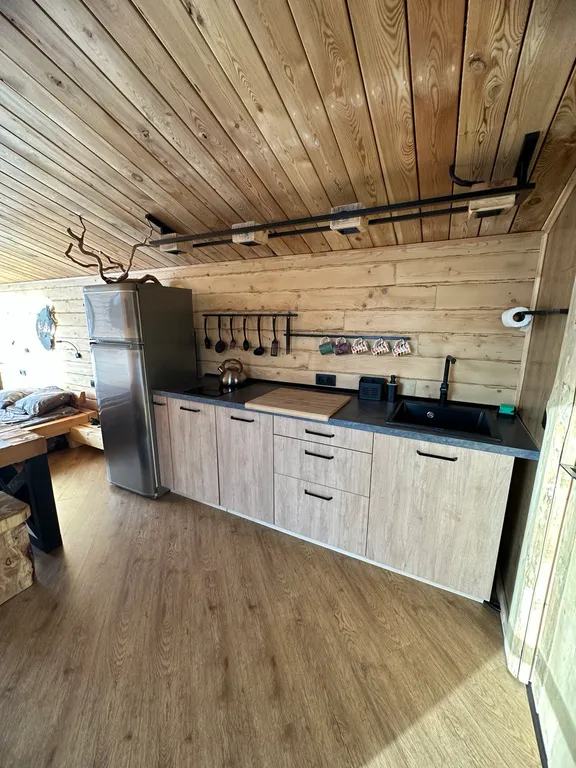 Коттедж 1-комнатный Дом — Таштагол