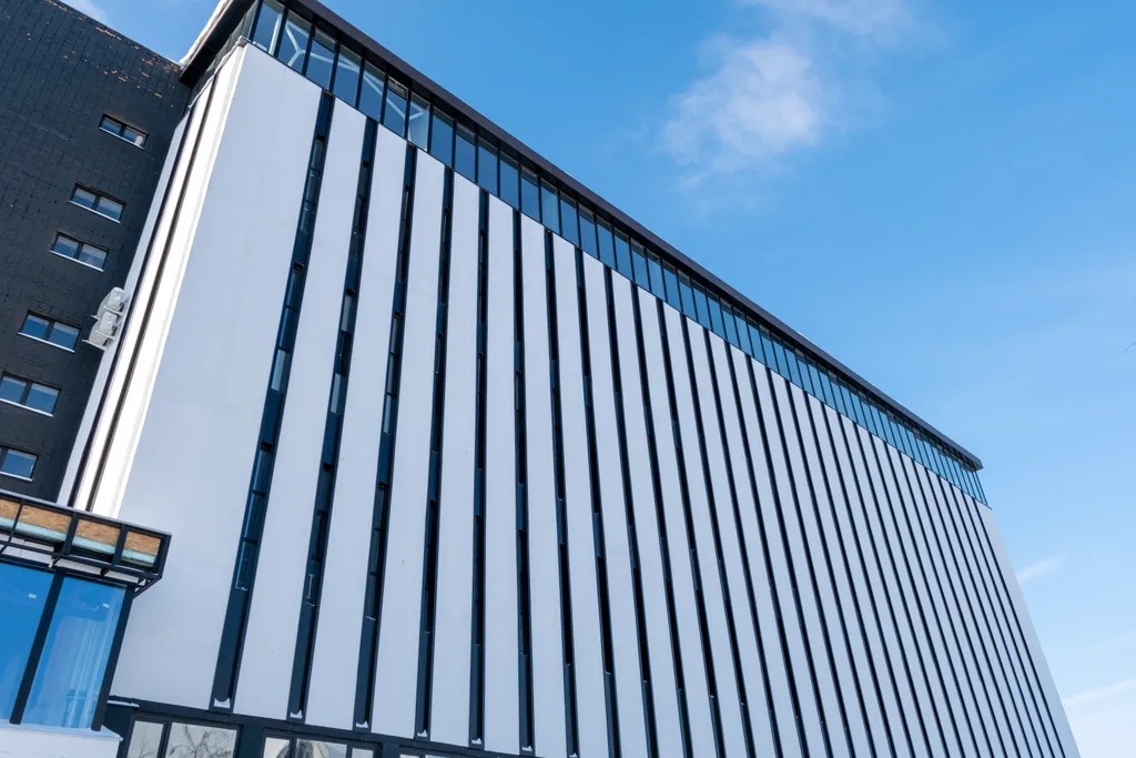 Двухэтажная студия с дизайнерским ремонтом