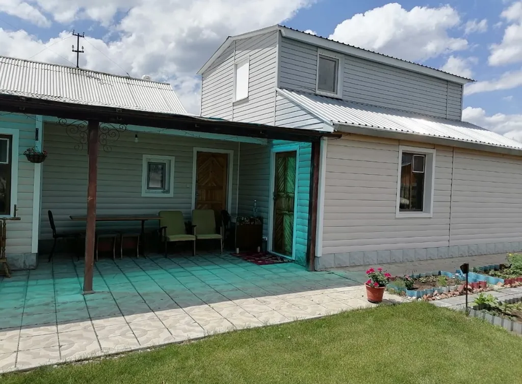 Коттедж Отдельный домик недалеко от пляжа — аренда посуточно в Яровое