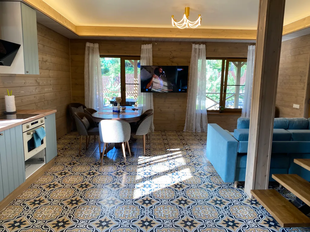 Champion House FreeDom