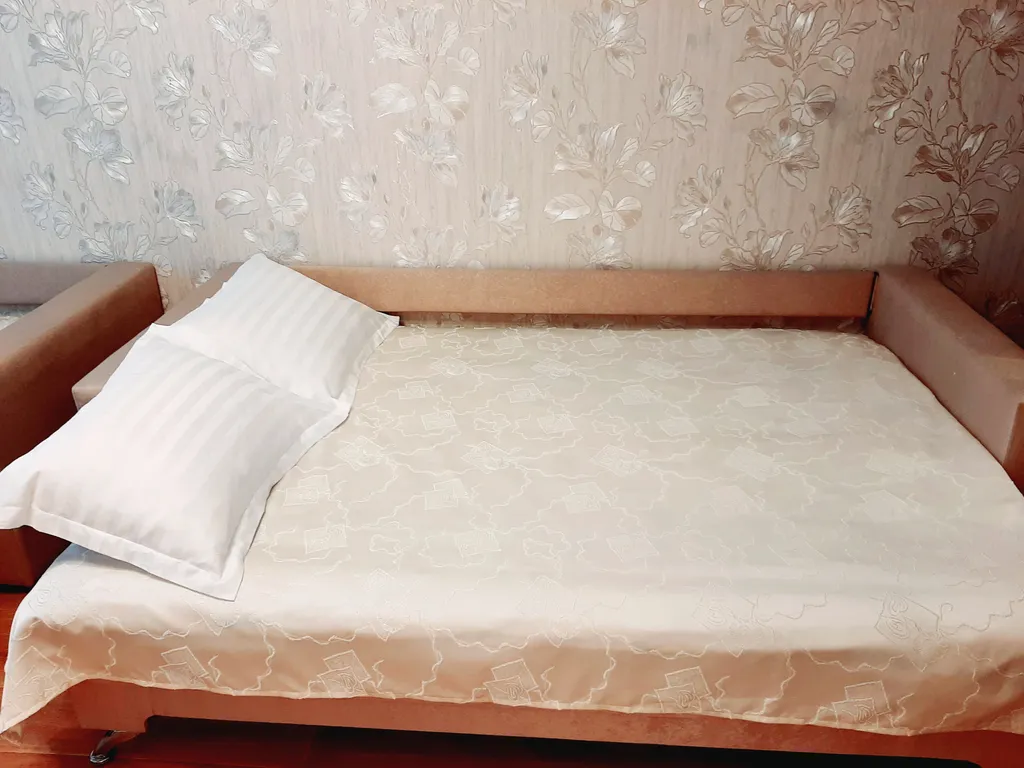 Зеленый оазис на площади Маркса