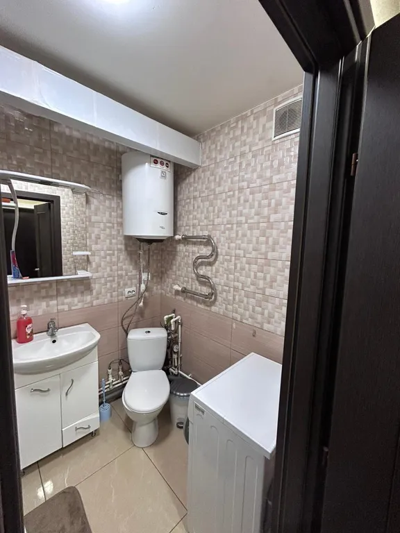 Квартира рядом ТЦ Орбита и ТЦ Роялль