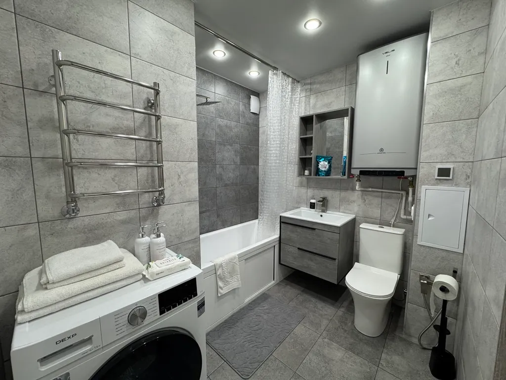 Двухкомнатная квартира с новым ремонтом в центре города