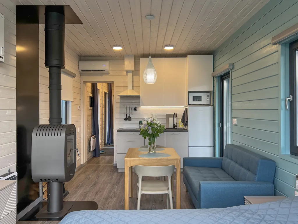 Дом-студия с сауной на озере