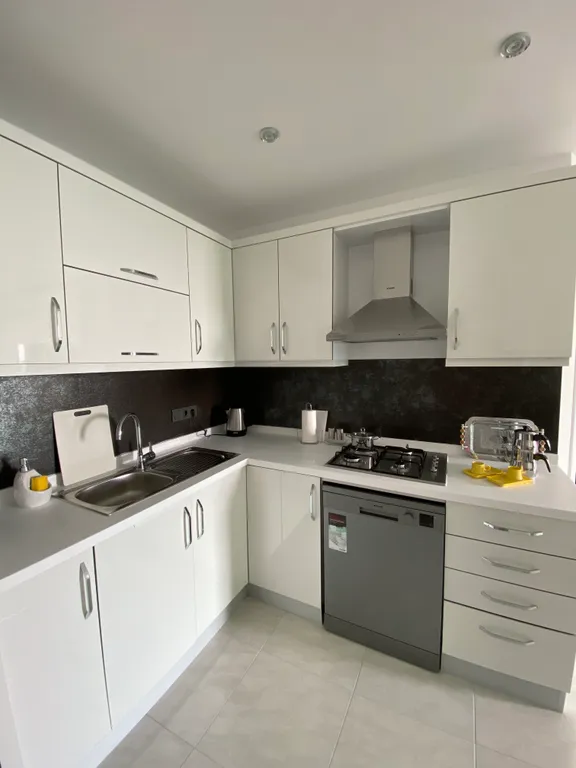 Квартира с видом на море и горы