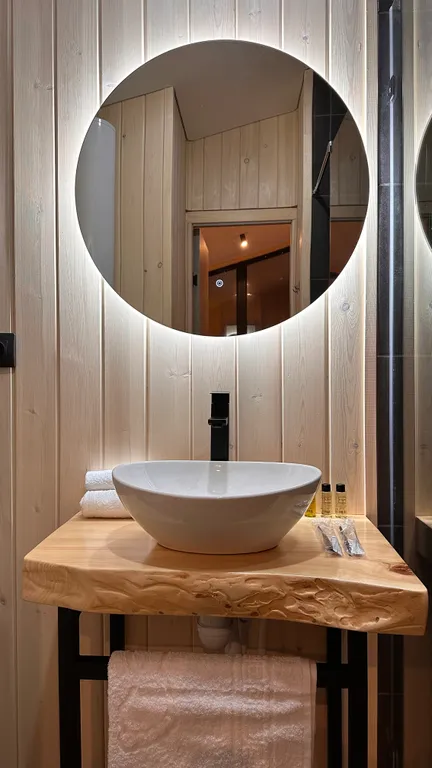 Уютные шале с панорамными окнами