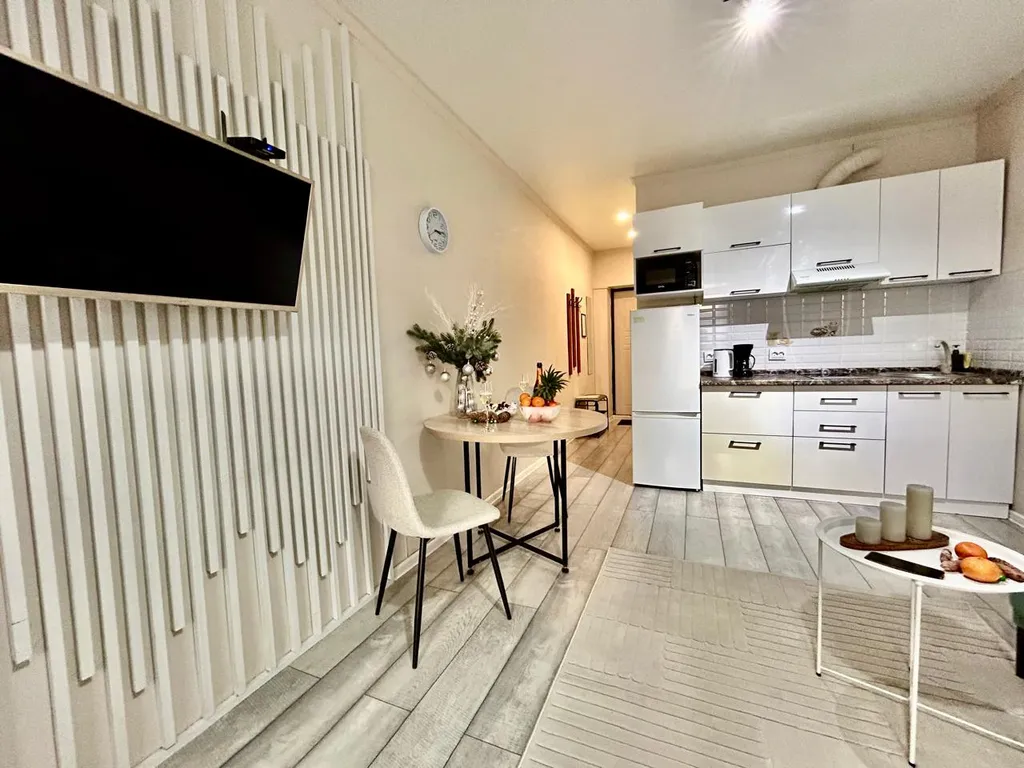 Студия поцелуй в центре города