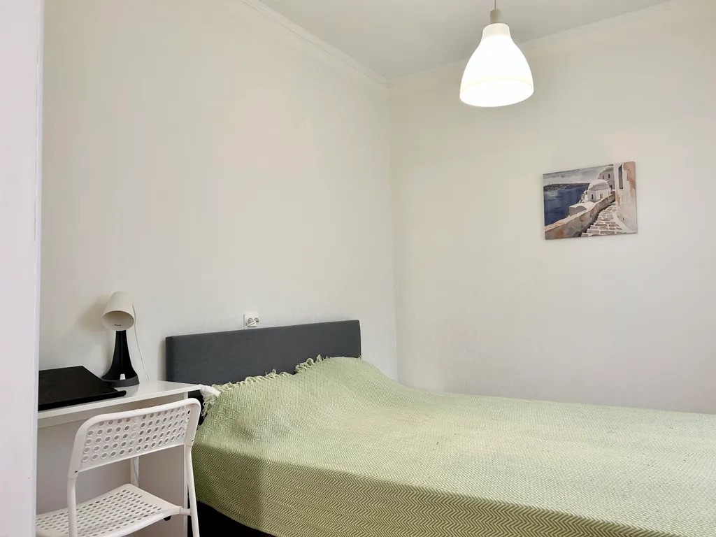 1-к квартира, 5 остановок до центра на автобусе