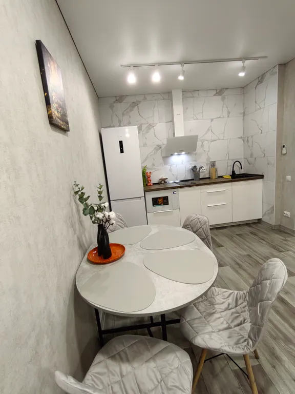 Отличная евродвушка у аэропорта и ТЦ Арена