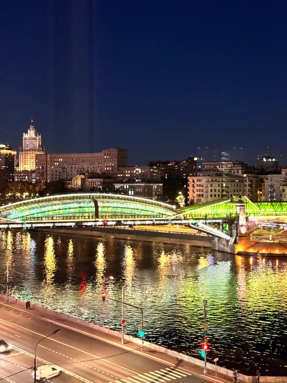 Квартира Квартира в центре с видом на набережную Москвы-реки — Москва