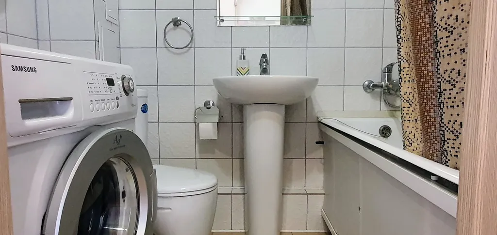 Ленинский район, теннисный центр