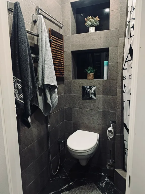 Студия- оттенки серого