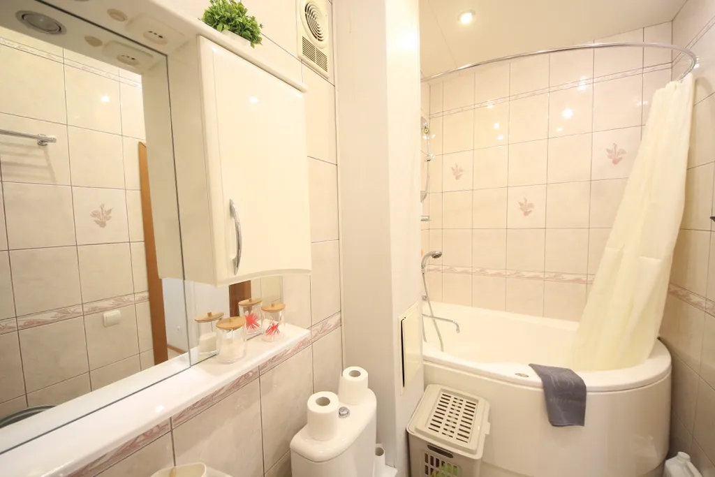 Квартира Квартира в центре с высокими потолками — Ярославль