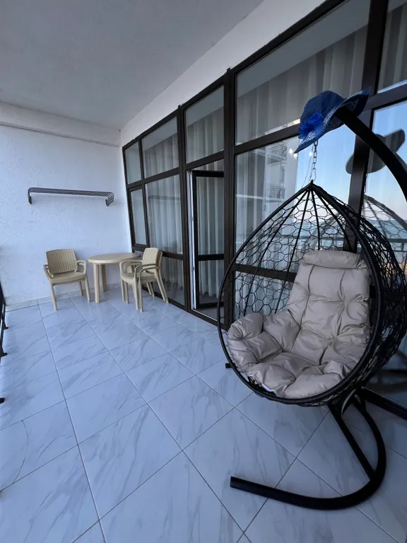 Шикарная квартира с видом на море