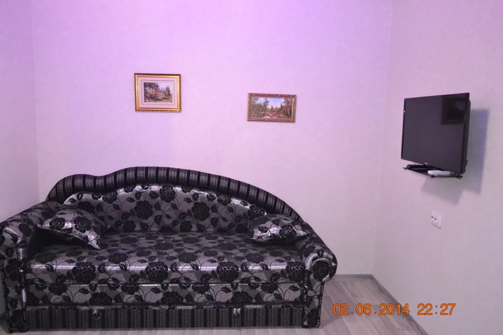 Квартира 2-комнатная Квартира — Евпатория