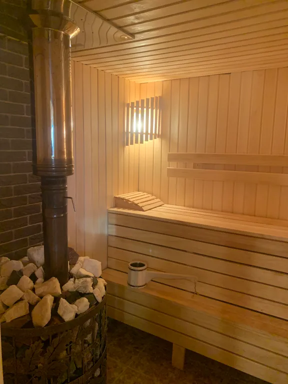 Современный дом из бревна