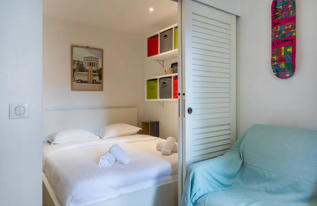 Уютная студия около метро