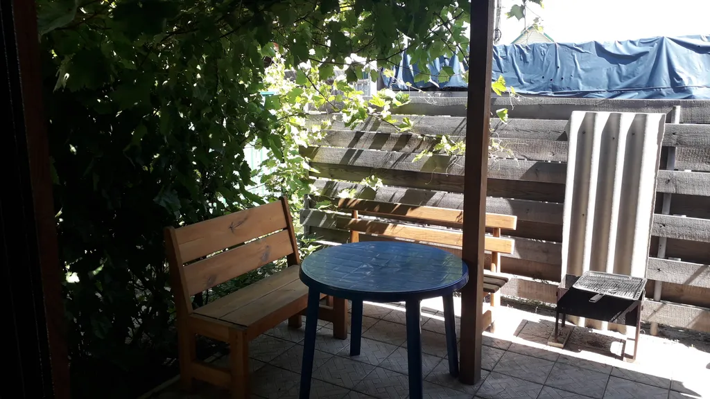 Коттедж Уютный домик близко к озеру — аренда посуточно в Яровое