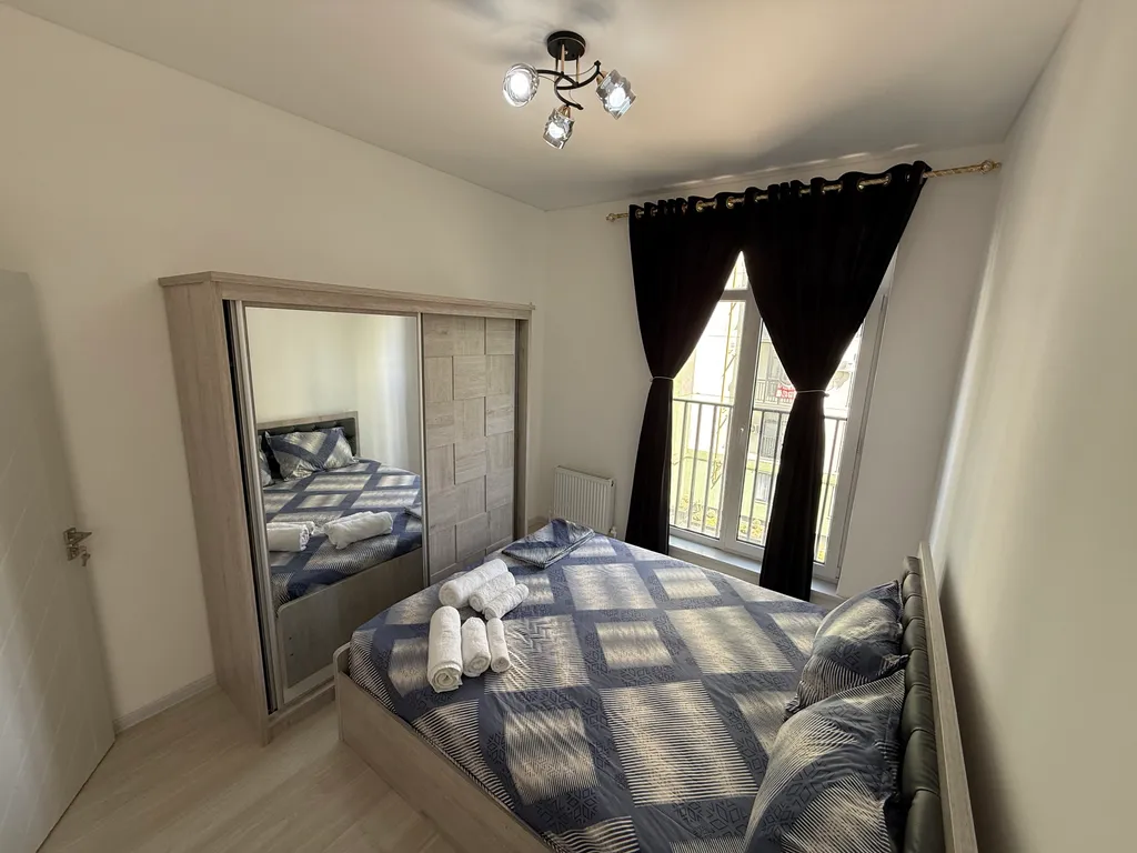 Светлая квартира посуточно ближе к центру