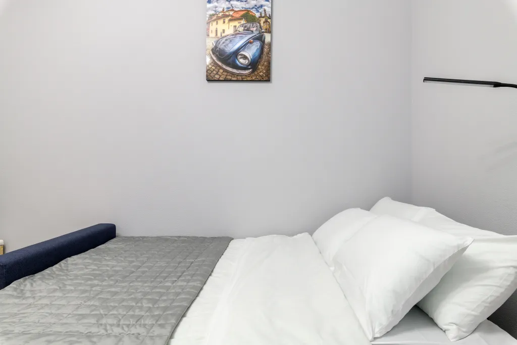 Уютная студия около ТРЦ Галерея