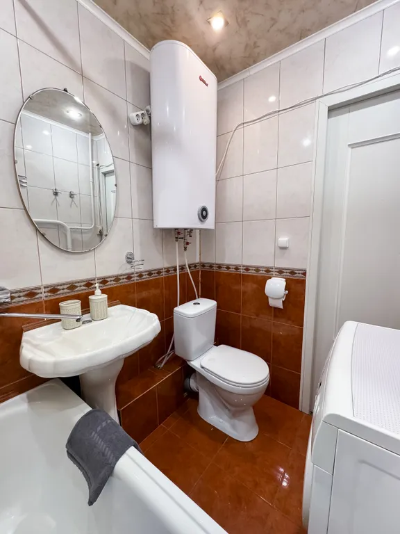 Квартира 2‑комн. квартира в центре Мурманска на ул. Коминтерна, 22 — Мурманск