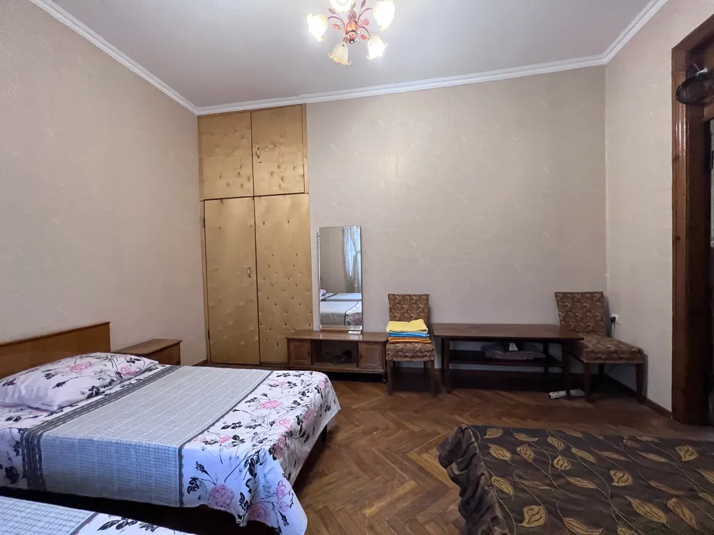 Коттедж Отличный дом — Сухум