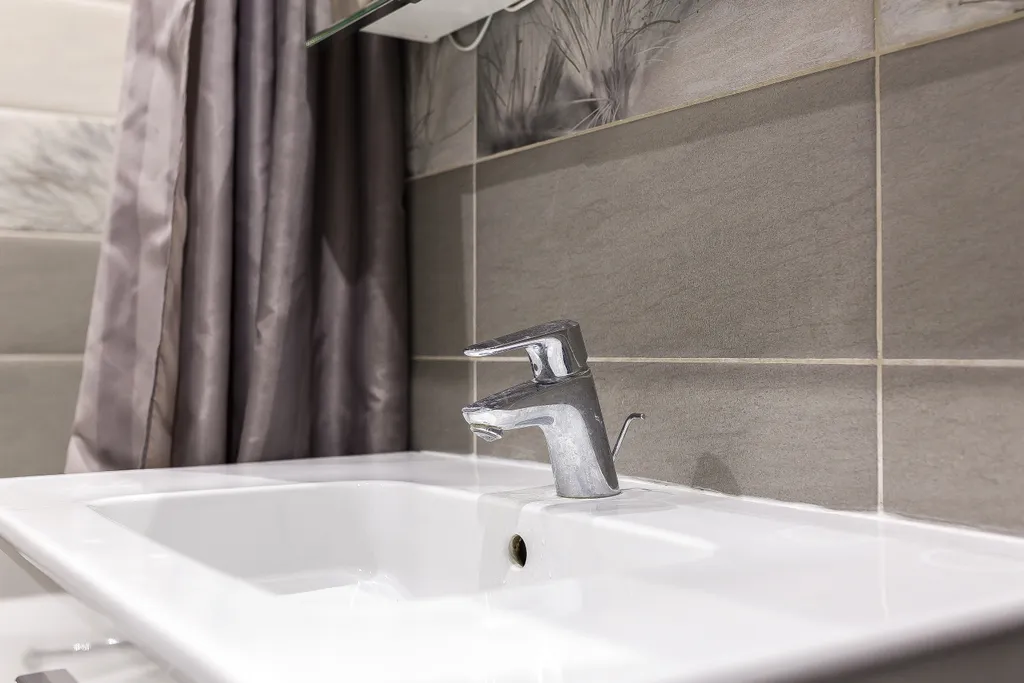 Светлая евродвушка у Крокус Экспо между метро Мякинино и Пенягино