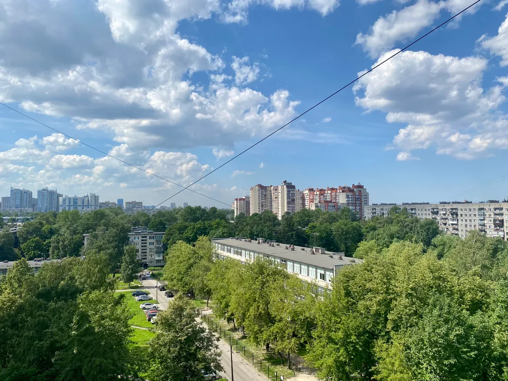 Квартира Цветная квартира с видом на скверы — Санкт-Петербург