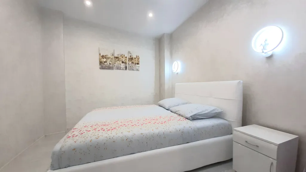 Квартира Апартаменты у музея янтаря в центре — Калининград