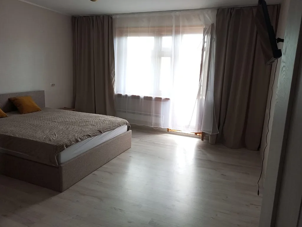 Просторная двухкомнатная квартира в центре — аренда посуточно в Советская Гавань