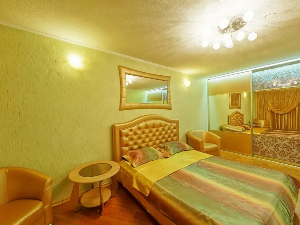 Романтичная квартира golden lux для пары, с джакузи