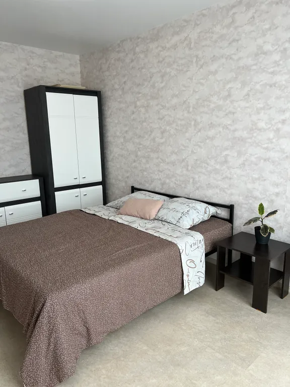 Квартира 1-комнатная Квартира — Калининград