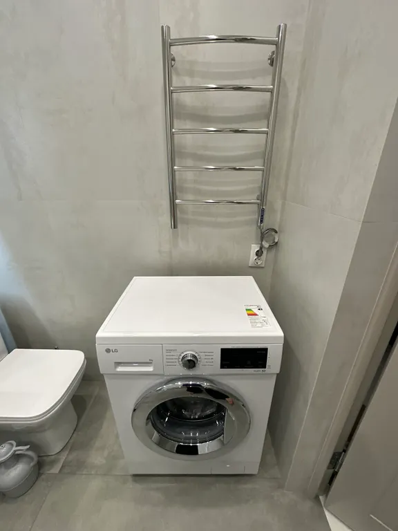 Уютная новая квартира в центре города в 10мин от моря