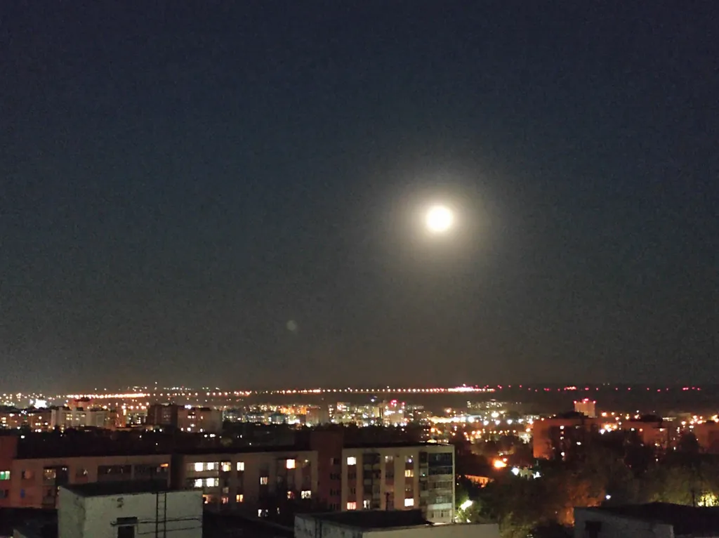 Уютная новая квартира в центре города