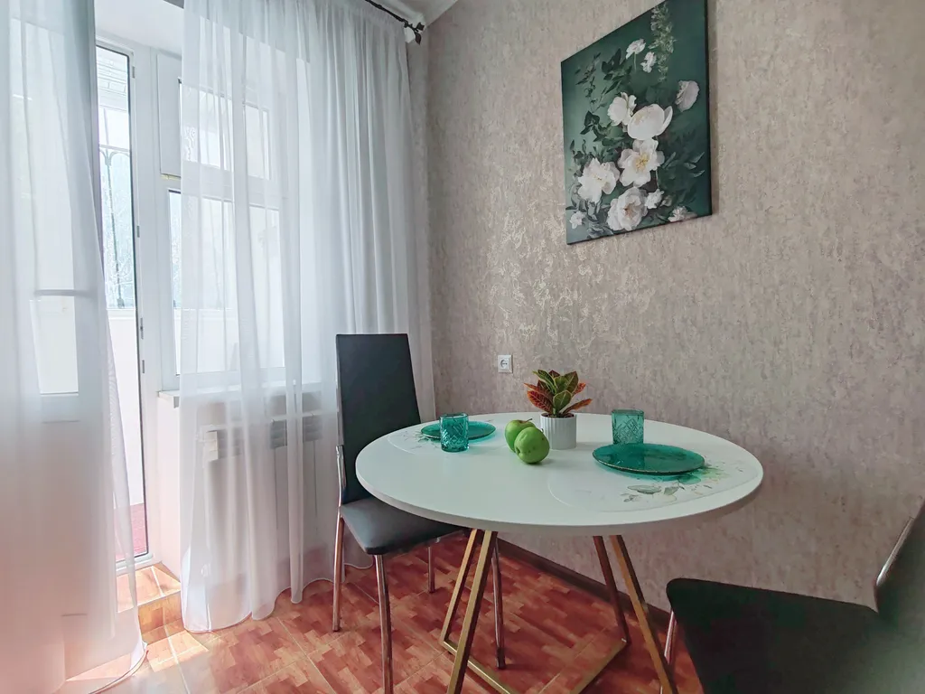 Однушка рядом с 4 горбольницей и роддомом