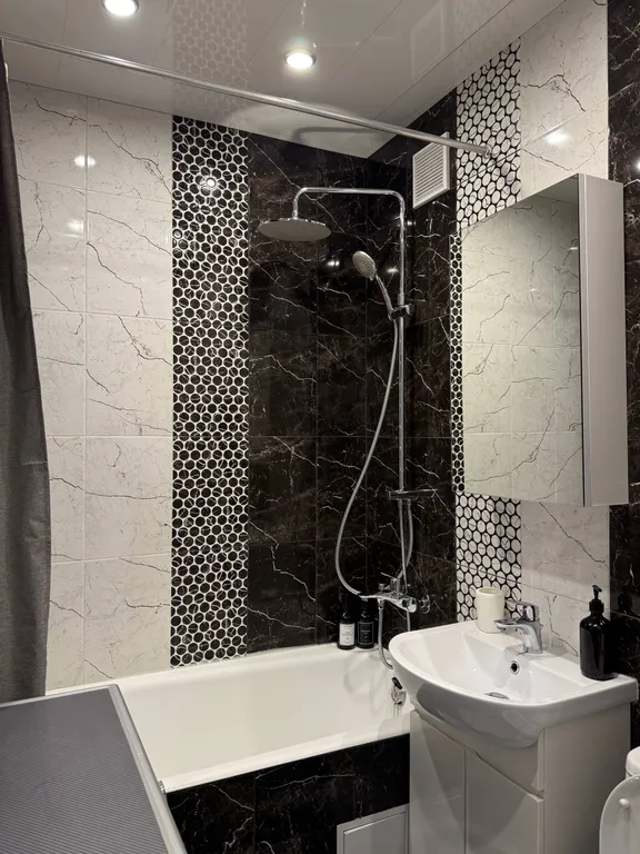 Квартира в центре на Комаровке