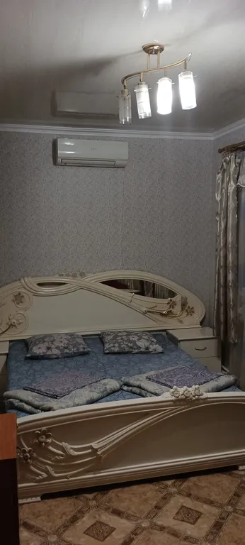 Коттедж Отдельный двухкомнатный номер - коттедж у моря со всеми удобствами — Алушта