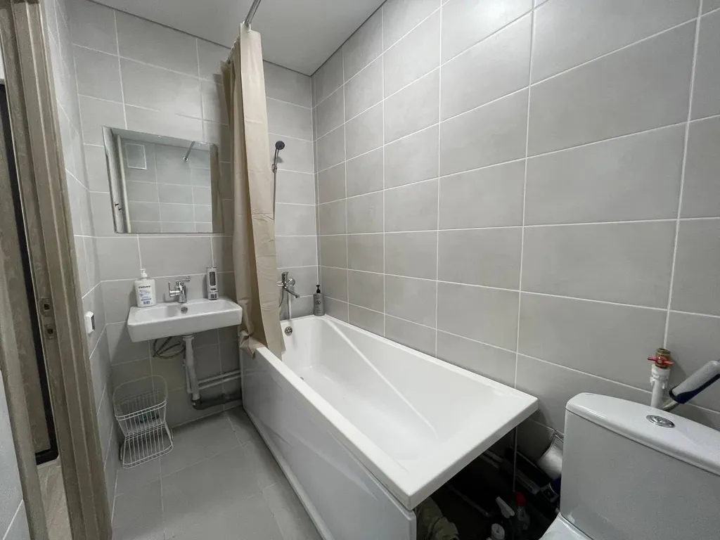 Студия с видом на лес