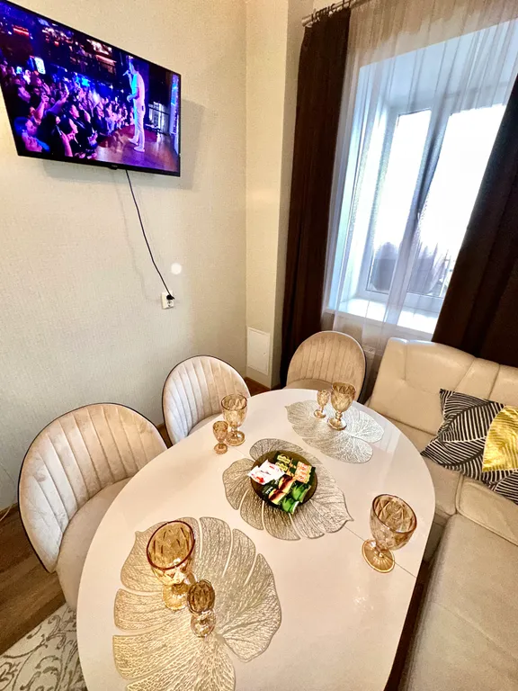 Квартира на Парковом у реки с камином и кондиционером