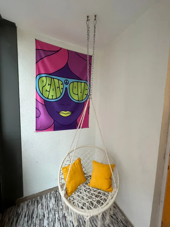 Уютная, стильная квартира в Изумрудных холмах