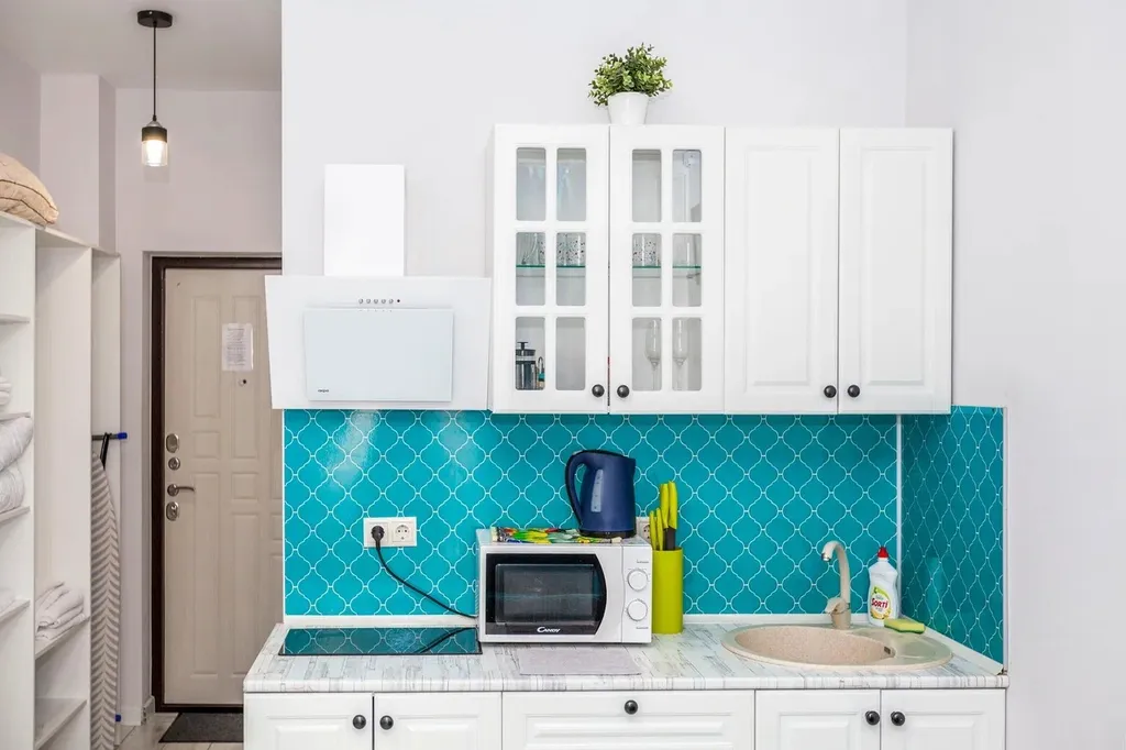 Квартира Квартира Студия у моря с теплым бассейном — Сириус