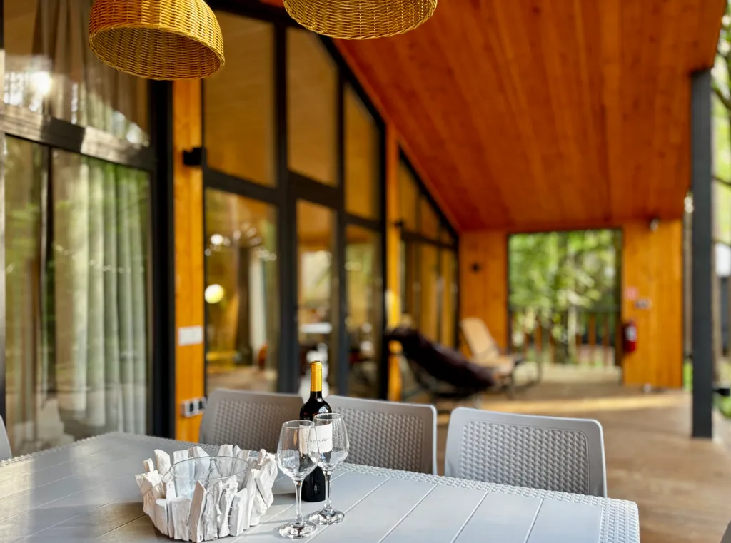 Для тебя, для семьи и друзей большая дача в сосновом лесу в Репино