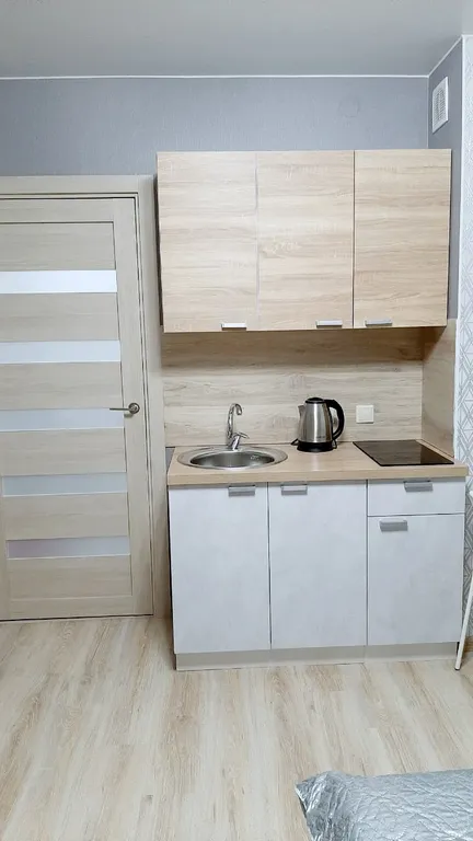 Новая студия в пешой доступности до метро