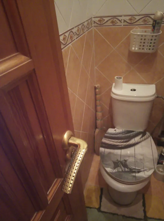 Красивый вид на море, горы и лес, закаты!