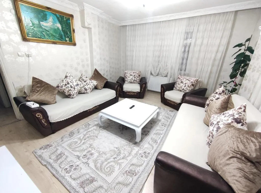 Квартира в 15 минутах до аэропорта IST