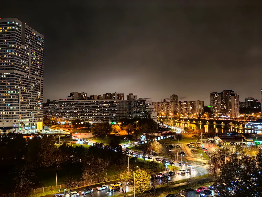 Квартира Комфортная 2-комнатная квартира в 6 минутах пешком от метро — Москва