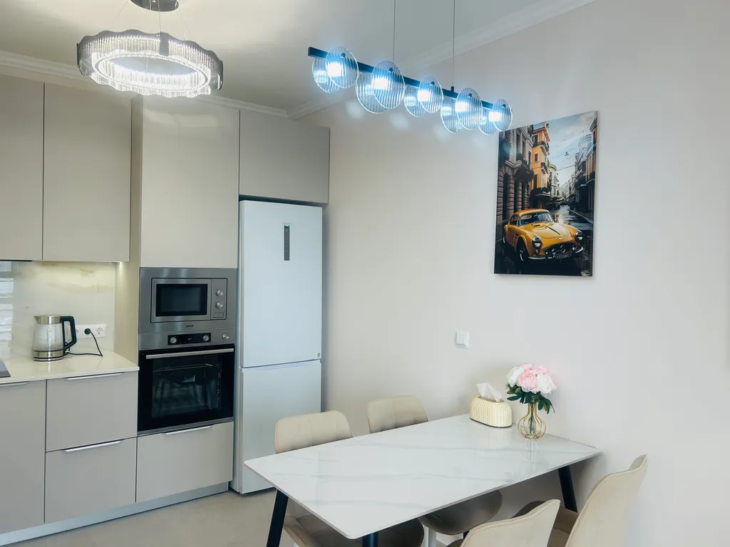 Шикарная квартира в центре рядом с вокзалами, ЖД больницей. — аренда посуточно в Хабаровск