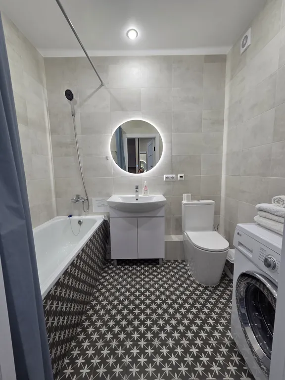 Современная квартира в новом доме Бизнес Класса Центр города