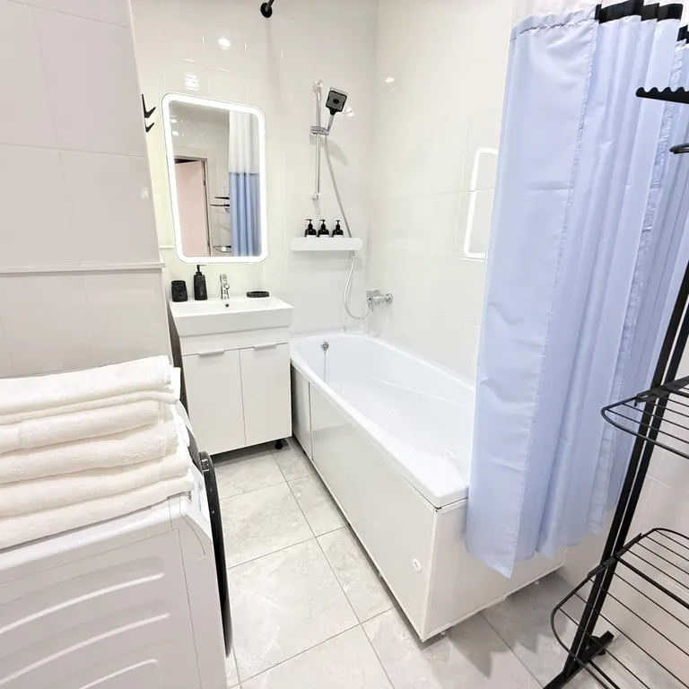 Современная просторная квартира